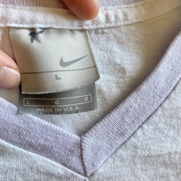 Vintage Nike TShirt L Spell Out Puff Print Glitter Logo Center Swoosh USA Y2K 99 - Picture 9 of 14